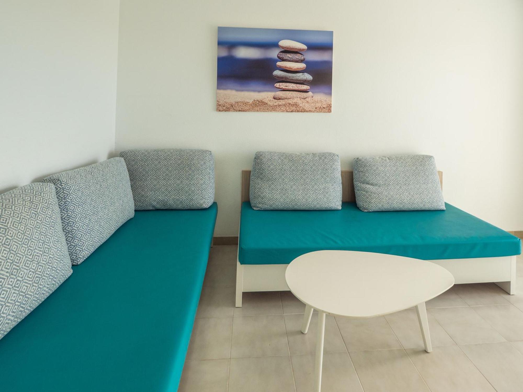 Apartamentos La Santa Maria Кала Миллор Экстерьер фото