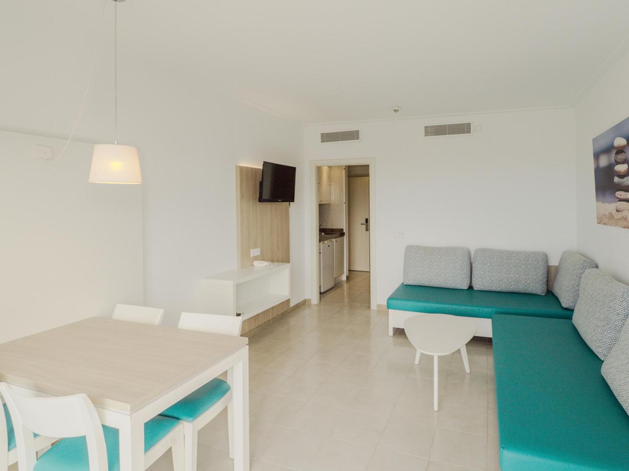 Apartamentos La Santa Maria Кала Миллор Экстерьер фото